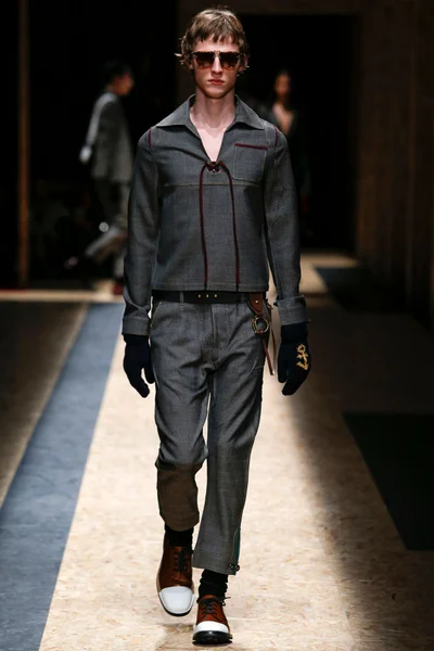 Look 21